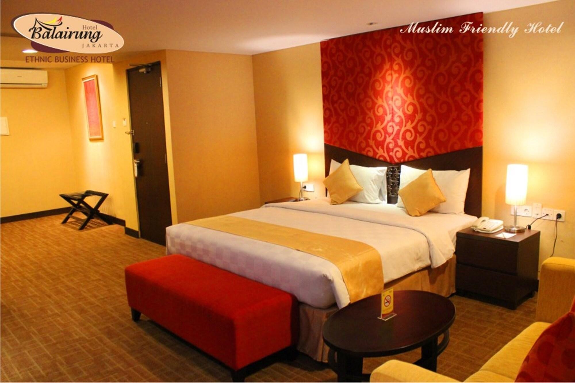 Horison Balairung Jakarta Jacarta Exterior foto