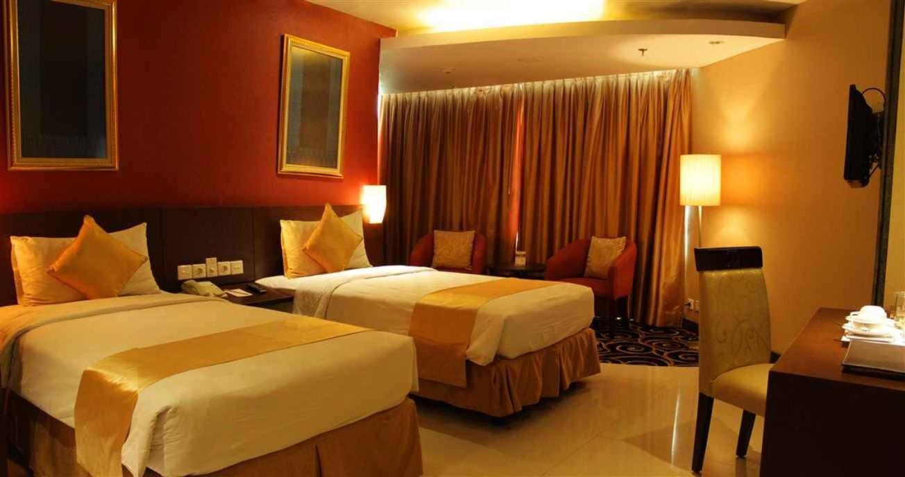 Horison Balairung Jakarta Jacarta Exterior foto
